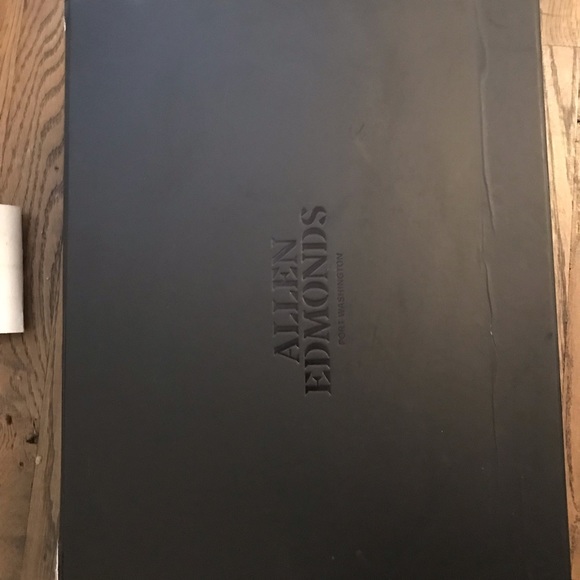 Allen Edmonds Liverpool Men’s Chelsea Boot 10.5 D in black - Picture 9 of 9